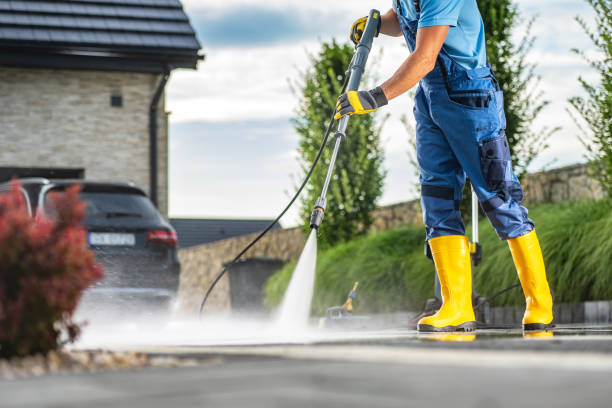 Best Driveway Pressure Washing  in Kentwood, LA